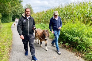 Erneuter Tierbesuch in der Stiftung Eichholz