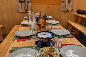 Fonduetime in der Steinhauser Waldhütte